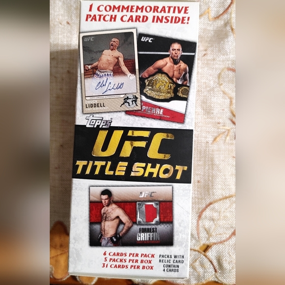 COPY - 2011 Topps UFC Tirle Shot trading cards USED - Picture 2 of 7